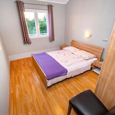 Apartment Adrian Biograd Na Moru Buitenkant foto