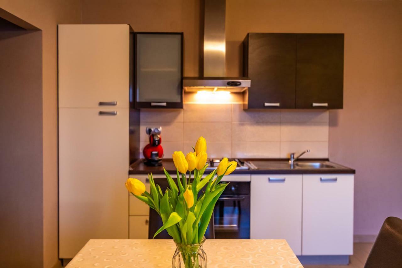 Apartment Adrian Biograd Na Moru Buitenkant foto